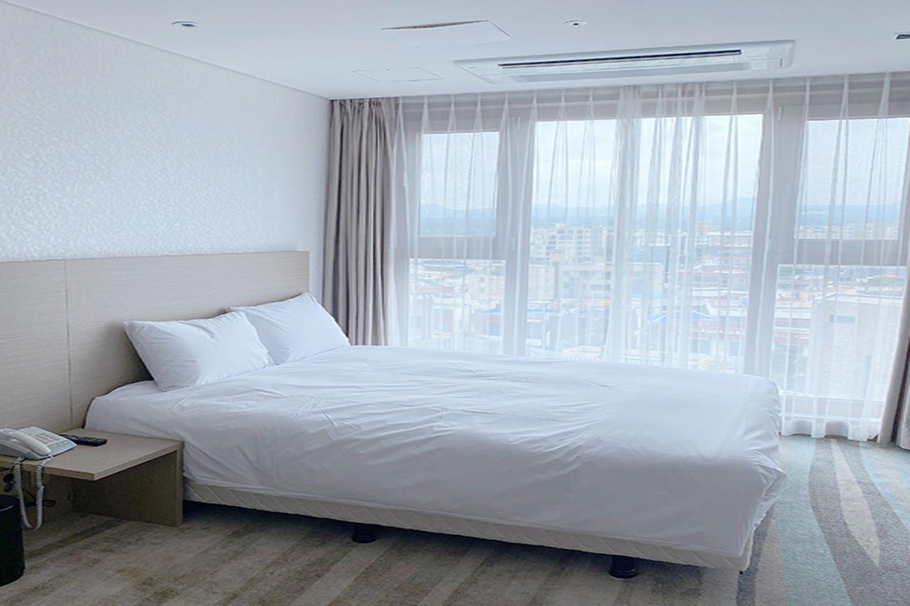 The Artstay Jeju Hamdeok Hotel Eksteriør bilde